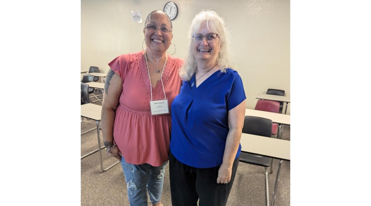 Sabrina Rawson and Michelle Jolly at conference